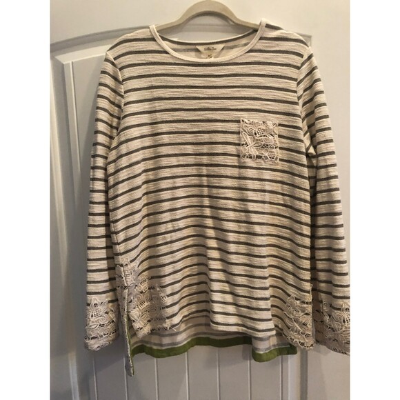 Matilda Jane Womens Lace Sleeve Green and Cream Striped Top With Lace Details - Picture 1 of 4